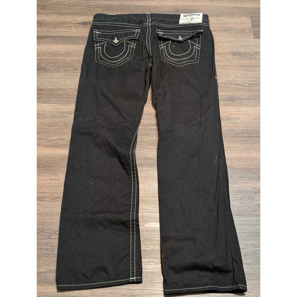 True Religion Basic Straight Black Jeans White Contrast Stitch Flap Pocket 38